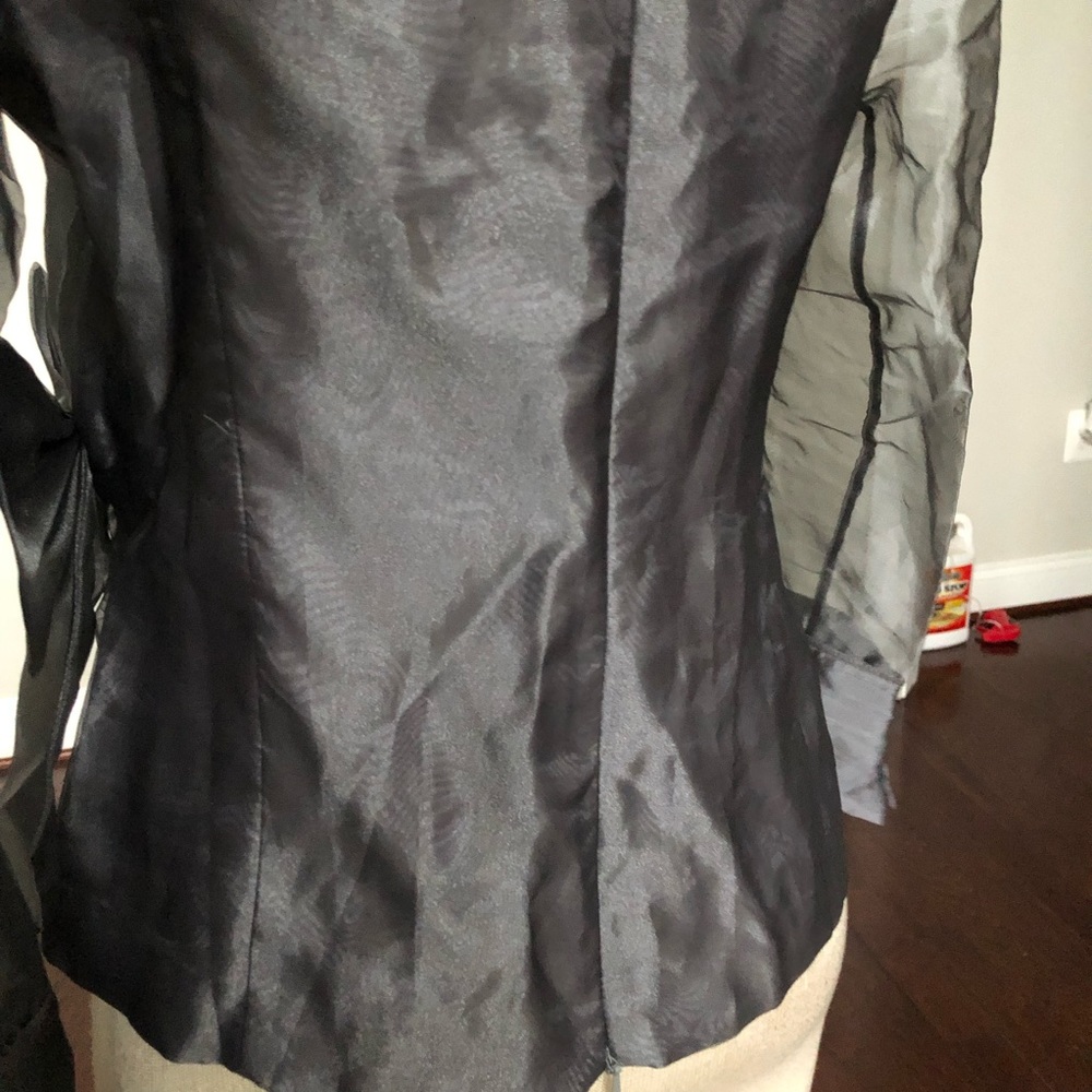 Victor Costa Top - Picture 4 of 7